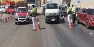 118
      ألف
      مخالفة
      في
      يوم
      واحد..
      حملة
      على
      الطرق
      تكشف
      وجهاً
      آخر
      لفوضى
      القيادة