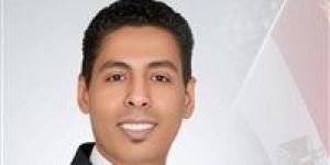 شريف
      الأسواني
      يكتب:
      السيادة
      المفقودة..
      حين
      يصبح
      المستقبل
      بالتقسيط