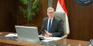 البترول:
      قطاع
      التعدين
      في
      مصر
      يشهد
      مرحلة
      جديدة
      من
      خلال
      منظومة
      عمل
      أكثر
      جذباً
      للاستثمار
