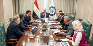 البترول:
      التزام
      مصر
      الكامل
      بدعم
      ربط
      حقل
      أفروديت
      القبرصي
      بمصر
      والعمل
      كشريك
      رئيسي
      في
      إنجاحه
