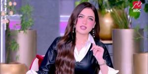 ياسمين
      عز
      تهاجم
      مسرب
      فيديو
      مدير
      التعليم
      الاعدادي
      بالقليوبية:
      أذيت
      ست
      محترمة