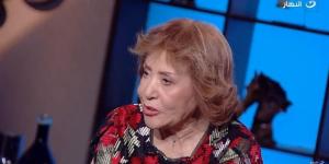 في
      عيد
      ميلادها..
      محطات
      بارزة
      في
      مسيرة
      آمال
      رمزي
      الفنية