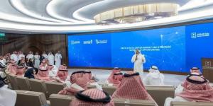 السعودية..
      عرض
      فرص
      استثمارية
      واعدة
      في
      الذكاء
      الاصطناعي
      أمام
      القطاع
      الخاص