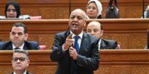 مصطفى
      بكري
      يهاجم
      الحكومة
      بسبب
      المساهمات
      التكافلية..
      ووزير
      المالية:
      لا
      مساس
      بأموال
      التأمين
      الصحي
      الشامل