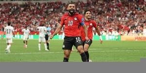 ضحك وهزار بين محمد صلاح ومحمود تريزيجيه بالمران الختامي لمصر (فيديو)