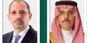 وزير الخارجية يتلقى اتصالاً هاتفياً من نائب رئيس الوزراء وزير خارجية الأردن