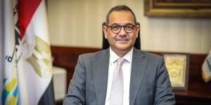 جهاز
      تنمية
      المشروعات يفتتح
      معرض
      "صنع
      في
      دمياط"
      للأثاث
      بالإسكندرية