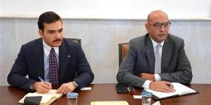 التمثيل
      التجاري
      المصري
      في
      بغداد
      يبحث
      مع
      الوطنية
      للاستثمار
      العراقية
      تعزيز
      التعاون
      الاستثماري
      وتيسير
      حركة
      المستثمرين