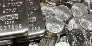 استقرار سعر الجنيه الفضة عند 832 جنيها في تعاملات اليوم الجمعة بالصاغة