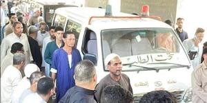 في وداع مهيب، قرية دبركي تودّع 3 من أبنائها ضحايا حادث سيارة العمالة بالمنوفية (صور)