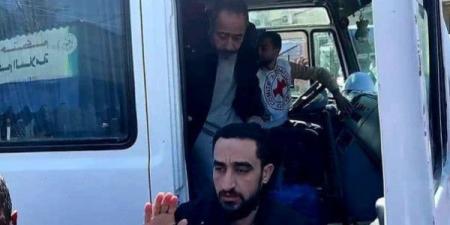 بالأسماء: وصول دفعة جديدة من الأسرى إلى مستشفى شهداء الأقصى وسط قطاع غزة