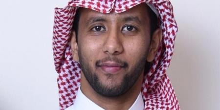 «خاطر» وديوانية القلم الذهبي