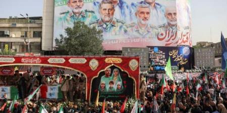 راقبتهم 15 عاماً.. هكذا خططت إسرائيل لاغتيال علماء إيرانيين دفعة واحد