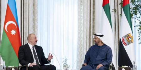 محمد بن زايد: السلام يحقق تطلعات الشعوب