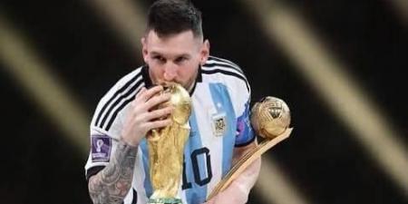 ميسي يتصدر ورونالدو الرابع.. من هو الأفضل في التاريخ؟ تقرير عالمي يكشف