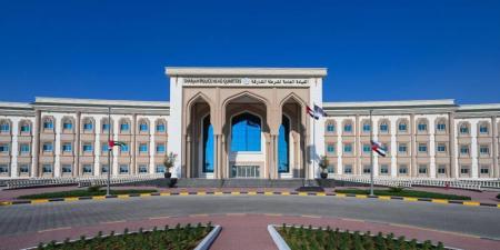 شرطة الشارقة تعزّز الوعي الصحي بالقافلة الوردية
