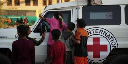 «الصليب الأحمر»: زياراتنا للمعتقلين الفلسطينيين ليست تهديداً لإسرائيل