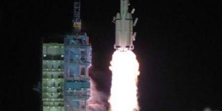 أصغر رائد فضاء صيني ينطلق إلى «القصر السماوي»