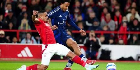 كيفية مشاهدة مباراة مانشستر يونايتد ضد نوتنجهام فورست بث مباشر في الدوري الإنجليزي