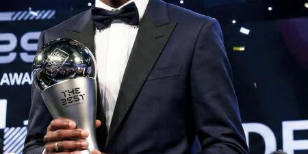 عثمان ديمبيلي يحصد جائزة أفضل لاعب في العالم 2025 من ذا بيست