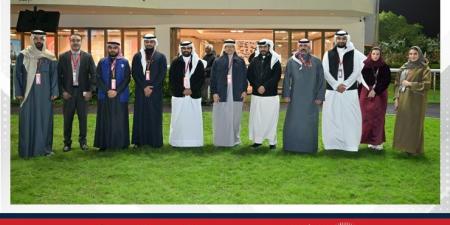 فعاليات
المهرجان
تتواصل
يوم
الجمعة
في
السباق
العاشر
للخيل:
انطلاقة
مهرجان
العيد
الوطني
وسط
أجواء
مميزة
وسباقات
مثيرة