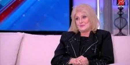 هتكمل
علاجها
في
البيت..
نجل
جليلة
محمود
يكشف
لـ
تحيا
مصر
تطورات
حالتها
الصحية