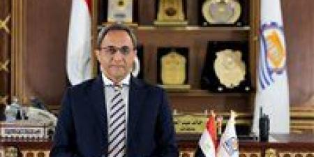 محافظ
قنا
ينعي
طبيب
شهيد
الواجب
ويقرر
إطلاق
اسمه
على
الوحدة
الصحية
بمسقط
رأسه