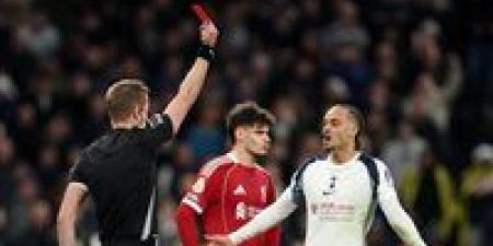 الشوط
      الأول:
      التعادل
      السلبي
      يحسم
      قمة
      ليفربول
      وتوتنهام
      هوتسبير
      في
      الدوري
      الإنجليزي
      الممتاز