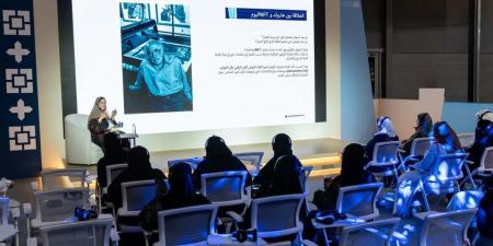 معرض
      جدة
      للكتاب
      ينظم
      ورشة
      عمل
      بعنوان
      “الفن
      الرقمي”