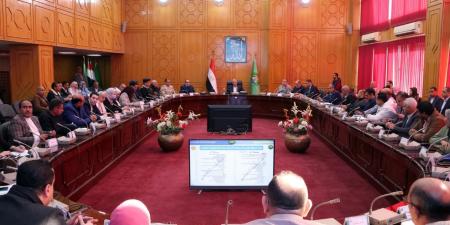 محافظ
      الإسماعيلية
      يتابع
      الاستعدادات
      النهائية
      لافتتاح
      «ISMAILIA
      OUTLET»
      ويؤكد
      جاهزيته
      للتشغيل
      نهاية
      ديسمبر