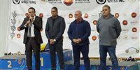 الاتحاد
      الدولي
      للمصارعة
      يكرم
      الحكم
      الدولي
      أحمد
      زكي