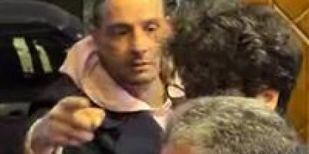 بعد
      واقعة
      أحمد
      الفيشاوي..
      إعلام
      البرلمان:
      لابد
      من
      قواعد
      صارمة
      لاحترام
      خصوصية
      الأفراد
      في
      التغطيات
      الصحفية
      للجنازات