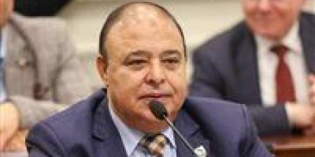 حسين
خضير:
توجيهات
الرئيس
المستمرة
ترسم
ملامح
الاستقرار
وتعزز
ثقة
الأسواق