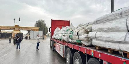 دفعة
      جديدة
      من
      المساعدات
      السعودية
      تعبر
      منفذ
      رفح
      باتجاه
      قطاع
      غزة