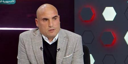 تامر
      عبد
      الحميد
      دونجا:
      الأهلي
      سيعيد
      حساباته
      مع
      بعض
      اللاعبين
      بعد
      الخروج
      من
      الكأس