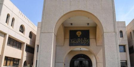 «الصحة»: تخفيض سعر واعتماد 1654 دواء ومستحضراً صيدلانياً