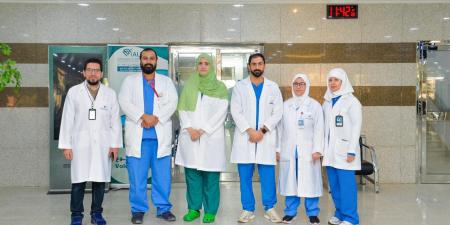 استئصال ورم من رأس البنكرياس بمنظار الجراح الآلي بمستشفى الملك فهد الجامعي بالخبر