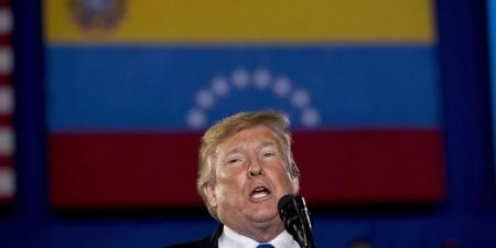 «مقامرة اقتصادية».. ترامب يكشف عن طموحاته النفطية في فنزويلا ويصطدم بالواقع