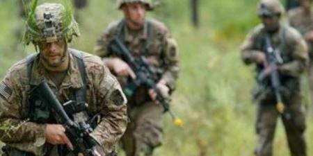 إعلامى أمريكى ينشر مقطع لاشتباكات بين قوات أمريكا وإيران خلال عملية إنقاذ الطيار..فيديو