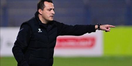 اجتماع
      في
      الاتحاد
      السكندري
      لتحديد
      مصير
      تامر
      مصطفى