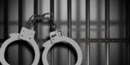 موظف
بنوك
مزيف..
ضبط
نصاب
استولى
على
أموال
مواطنين
بالمنيا