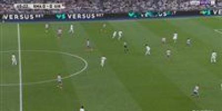 الريال
      ضد
      غيرونا..
      انطلاق
      الشوط
      الثاني
      من
      مباراة
      ريال
      مدريد
      وجيرونا
      في
      الدوري
      الإسباني