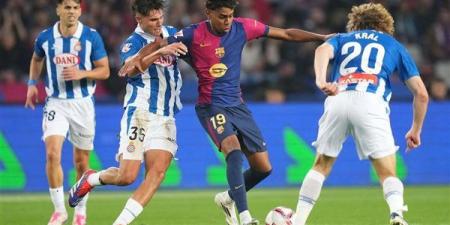 محدث
      لحظة
      بلحظة..
      نتيجة
      مباراة
      برشلونة
      وإسبانيول
      في
      الدوري
      الإسباني