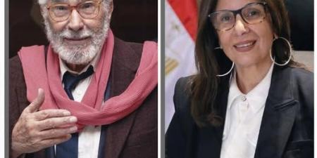 بعد
      دخوله
      المستشفى..
      وزيرة
      الثقافة
      تتابع
      الحالة
      الصحية
      للفنان
      عبد
      الرحمن
      أبو
      زهرة