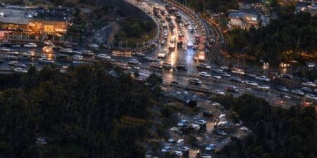 أمطار غزيرة على عدد من المناطق وأمن الطرق يحذر