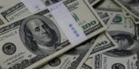 سعر
الدولار
أمام
الجنيه
المصري
وسط
التوترات
العالمية