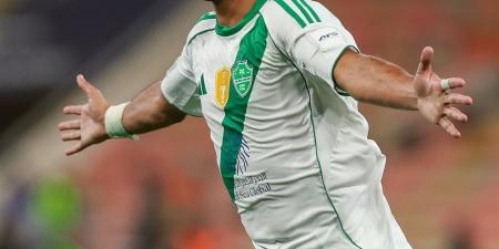 الدحيل
      القطري
      يودع..
      والأهلي
      السعودي
      يواصل
      المشوار
      في
      دوري
      أبطال
      آسيا
      للنخبة