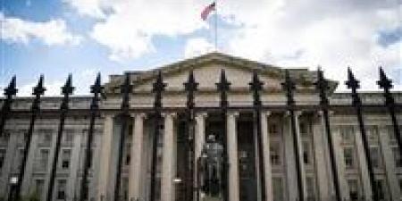 واشنطن
      ترفض
      تمديد
      الإعفاءات
      وتشدد
      الخناق
      البحري
      على
      طهران