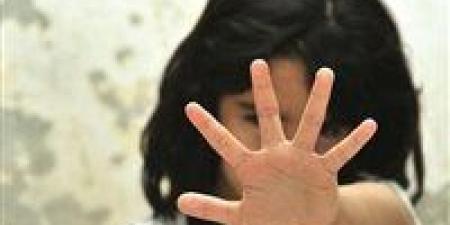 حبس
      عاطل
      استدرج
      طفلة
      للتحرش
      بها
      في
      مدخل
      عقار
      بالهرم