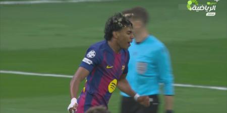 أتلتيكو
مدريد
ضد
برشلونة..
لامين
يامال
يسجل
الهدف
الأول
لـ
برشلونة
أمام
أتلتيكو
مدريد
في
دوري
أبطال
أوروبا